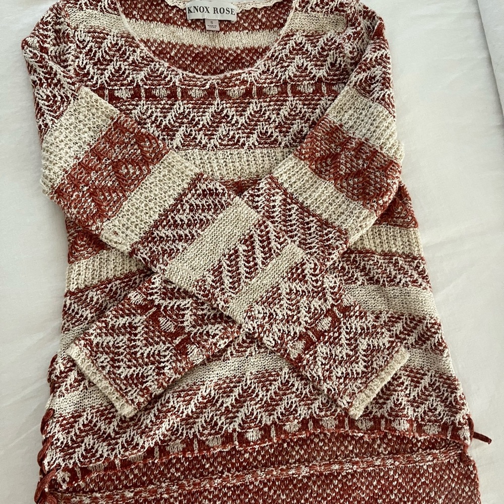 Super cute and soft patterned long sleeve!